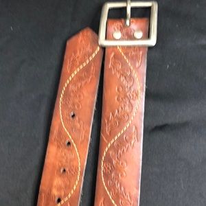 Vintage buckle genuine leather beautiful engraving  and  stitching  large